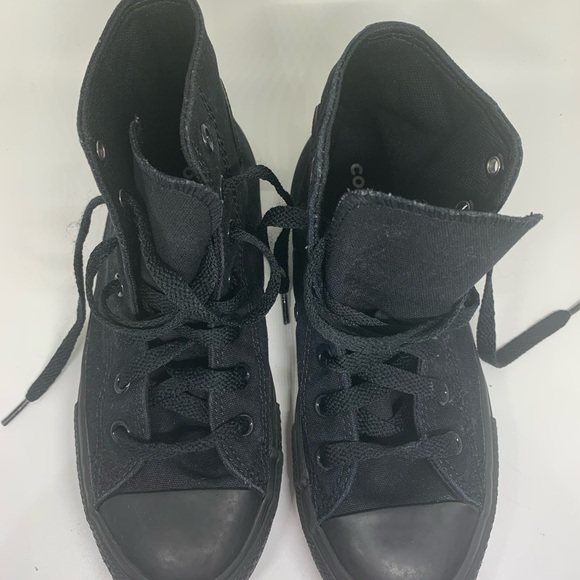 CONVERSE ALL STAR Sneakers. Size 2. Black high tops! - Picture 8 of 9